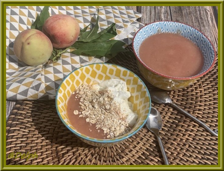 Compote de pêches de vigne – Oh, la gourmande