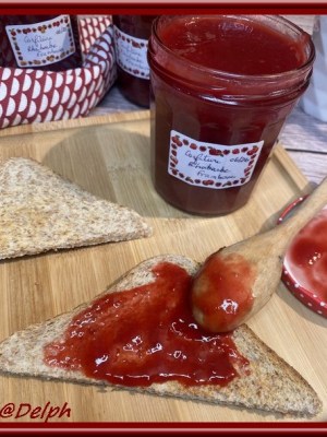 Confiture de framboises et&nbsp;rhubarbe