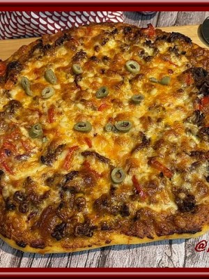 Pizza bœuf haché et&nbsp;cheddar